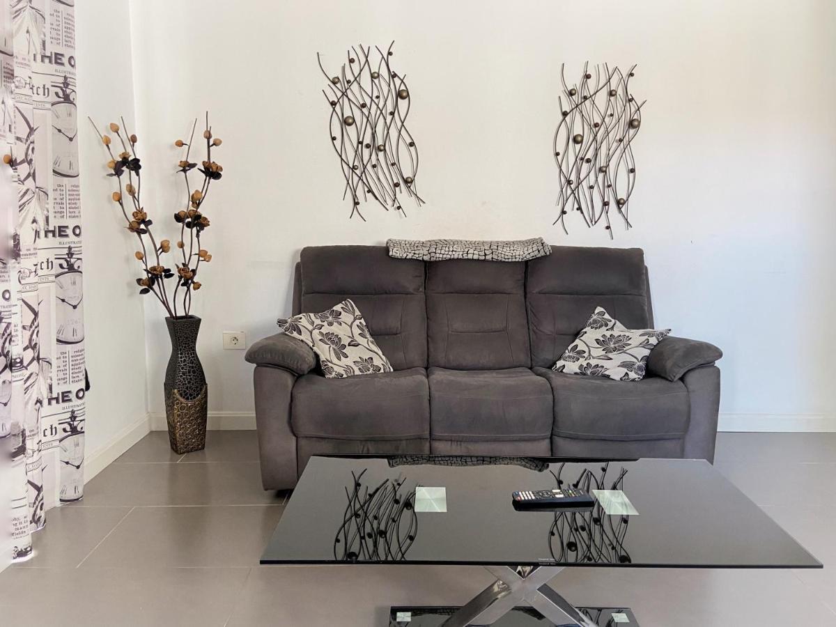 1 Bed Los Cristianos Near The Bus Station Arona  Extérieur photo