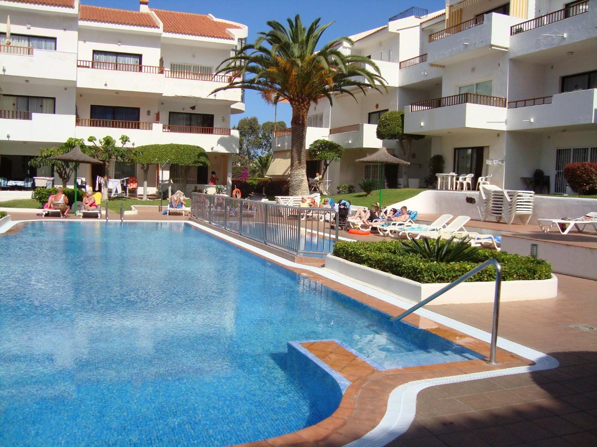 1 Bed Los Cristianos Near The Bus Station Arona  Extérieur photo