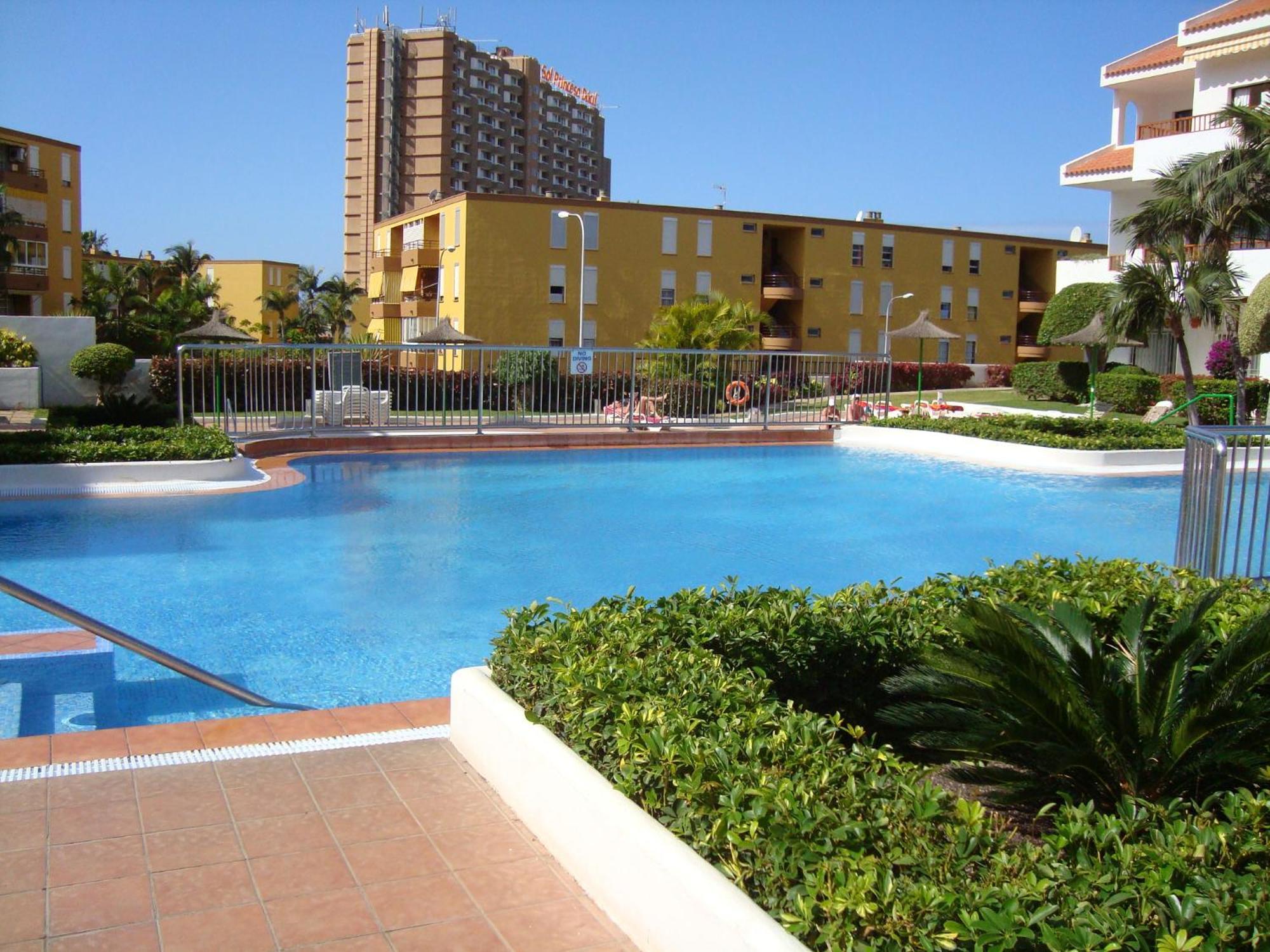 1 Bed Los Cristianos Near The Bus Station Arona  Extérieur photo
