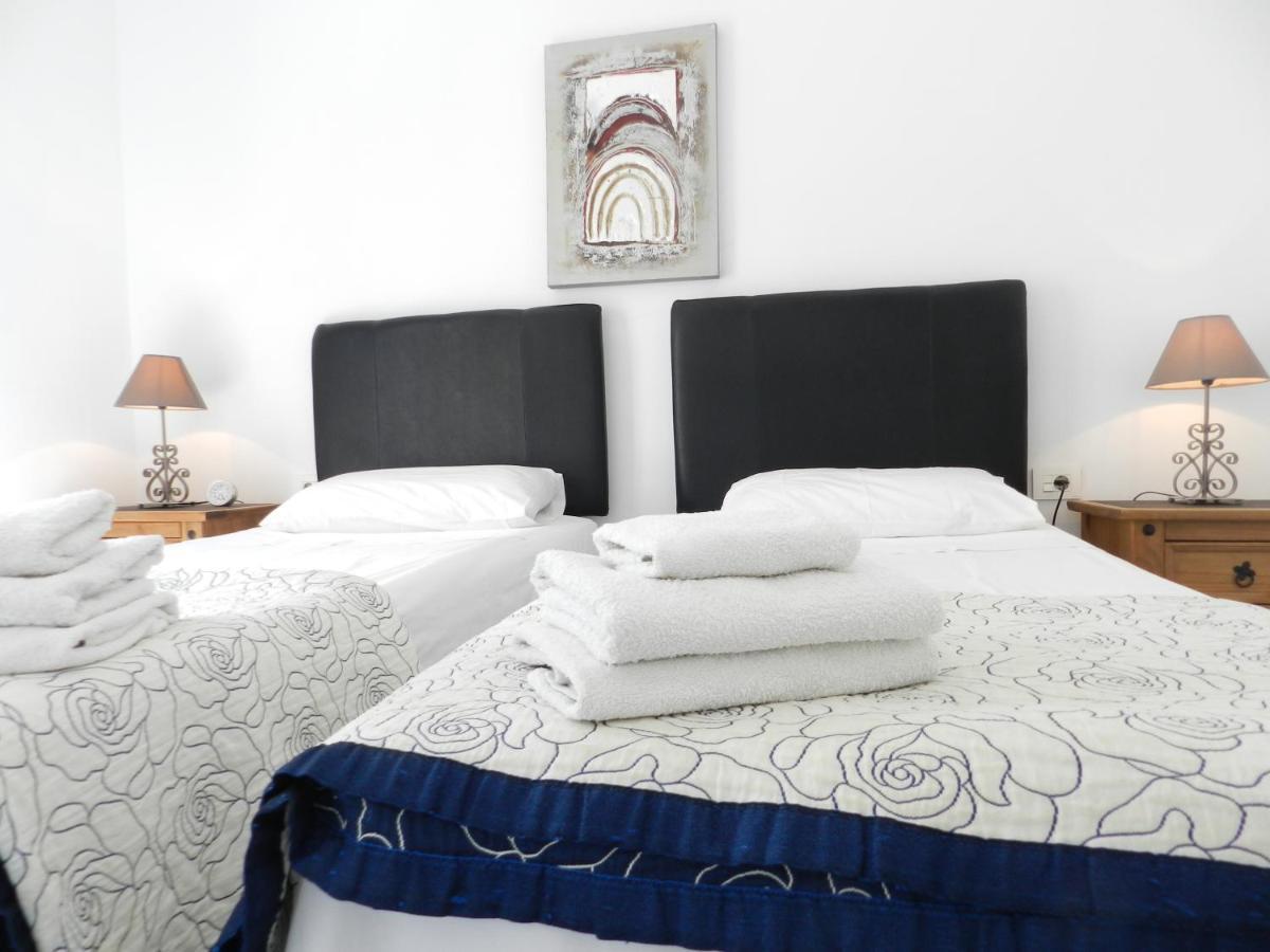 1 Bed Los Cristianos Near The Bus Station Arona  Extérieur photo